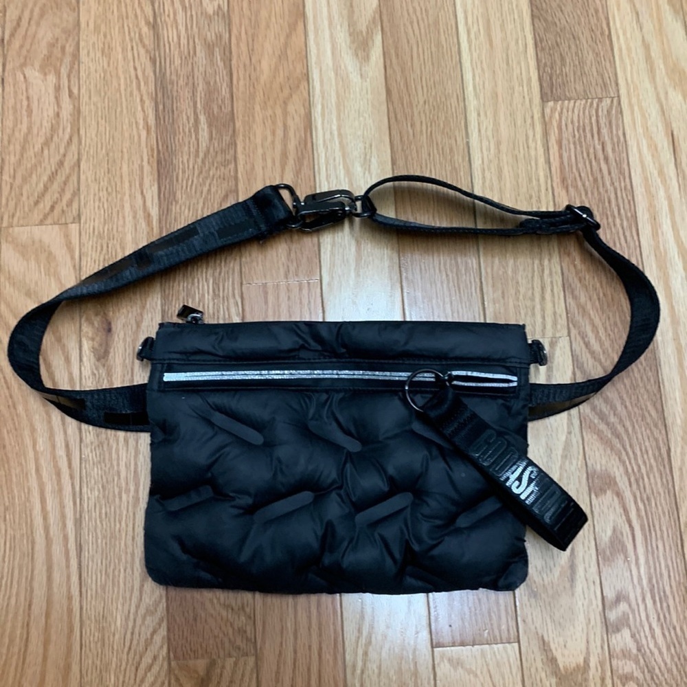 Go Dash‎ Dot Puffy CROSSBODY/BELT BAG